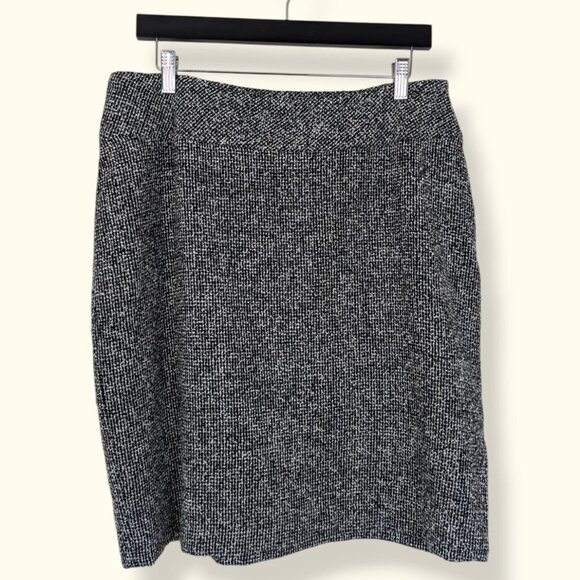 Vintage Emma James B&W Knit Skirt - Picture 6 of 7